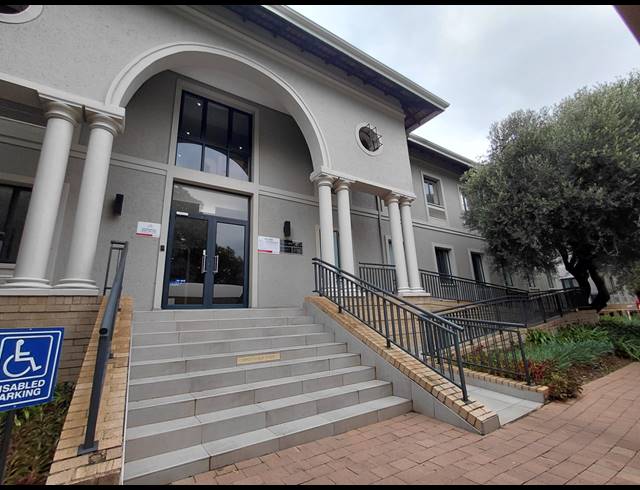 480M² OFFICE TO LET IN VORNA VALLEY